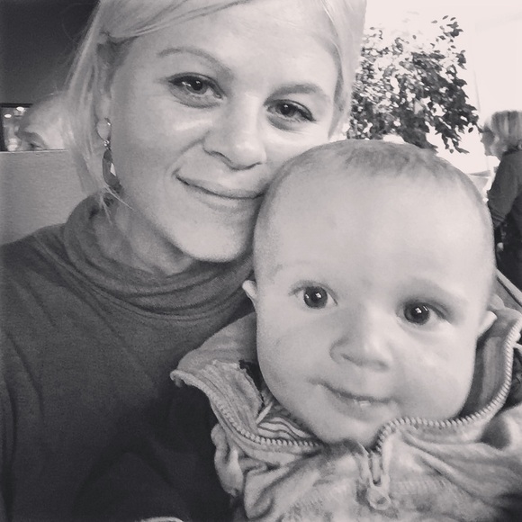 Meet your Posher, Courtney - Picture 5 of 16